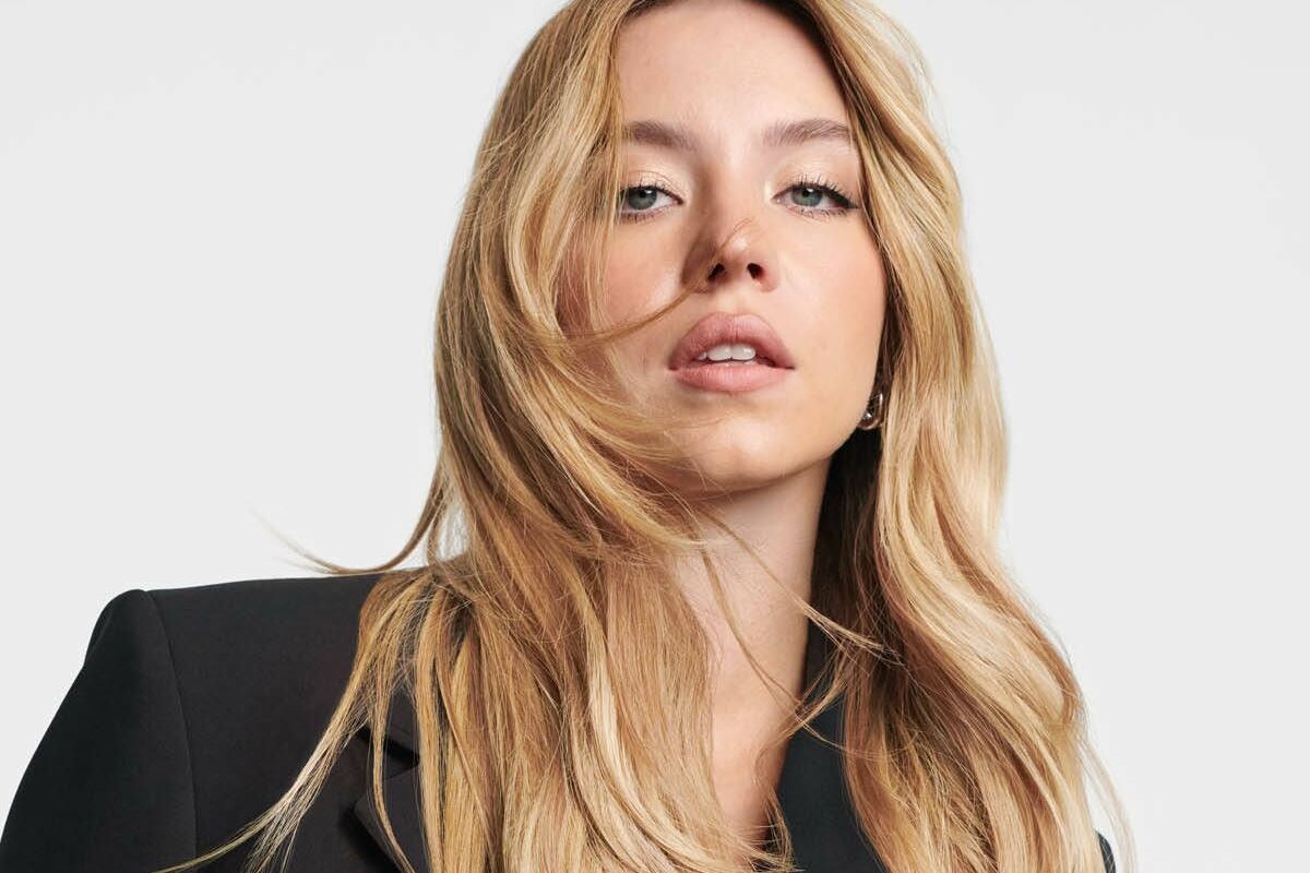 Sydney Sweeney Boyfriend, Husband, Career, Height, Weight, Net Worth, Bra Size, Legacy, Bio & Wiki